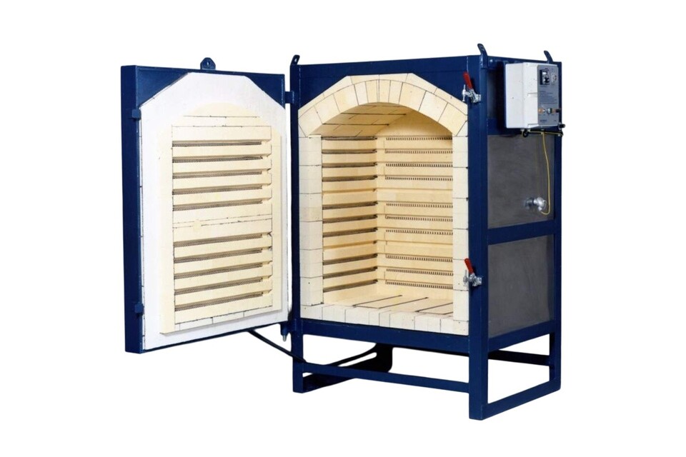 18 Cubic Foot Electric Front Load Kiln - 594L